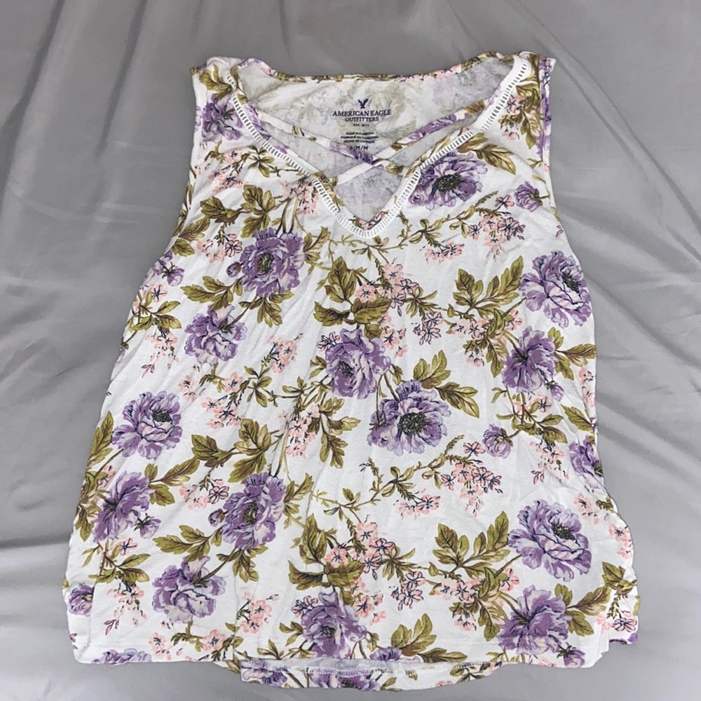 American Eagle Floral Tank top